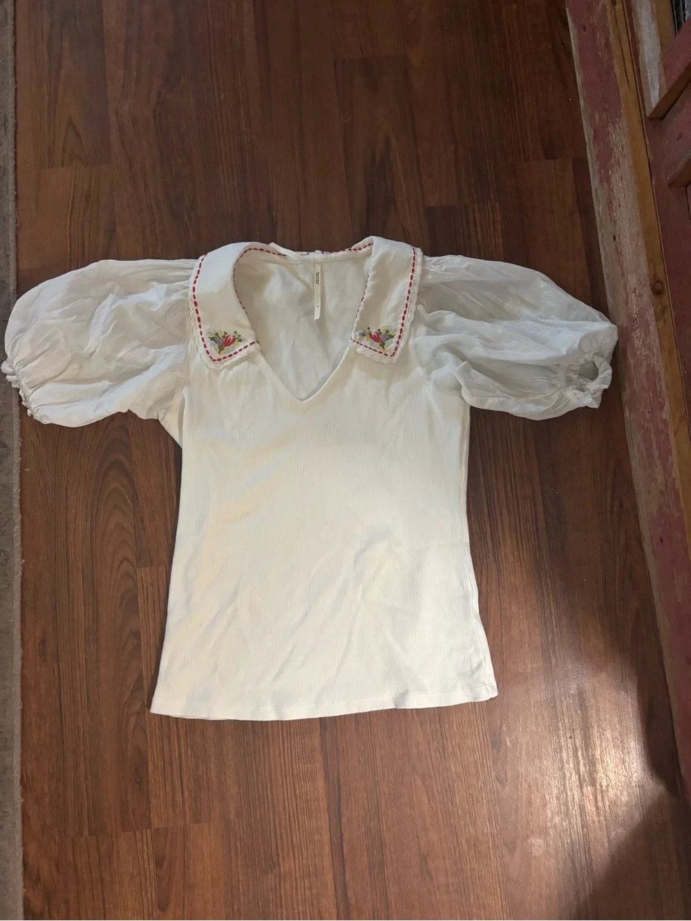 White Puff-Sleeve V-Neck Top with Embroidered Collar Anthropologie